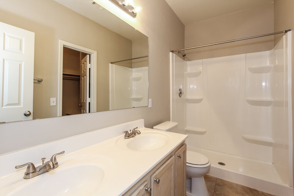 Building Photo - 13148 W Redfield Rd