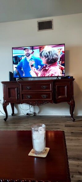 Building Photo - 6201 2nd St E