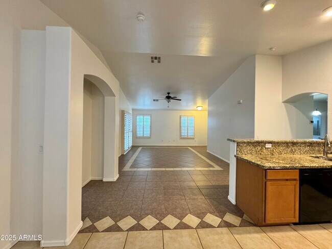 Building Photo - 45775 W Windmill Dr