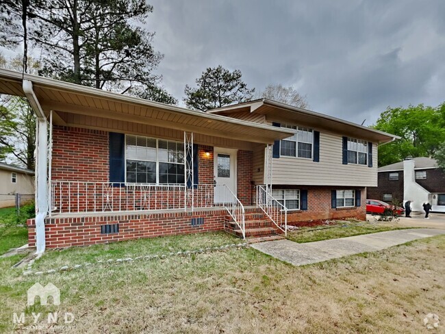 Building Photo - 2910 Teresa Ave
