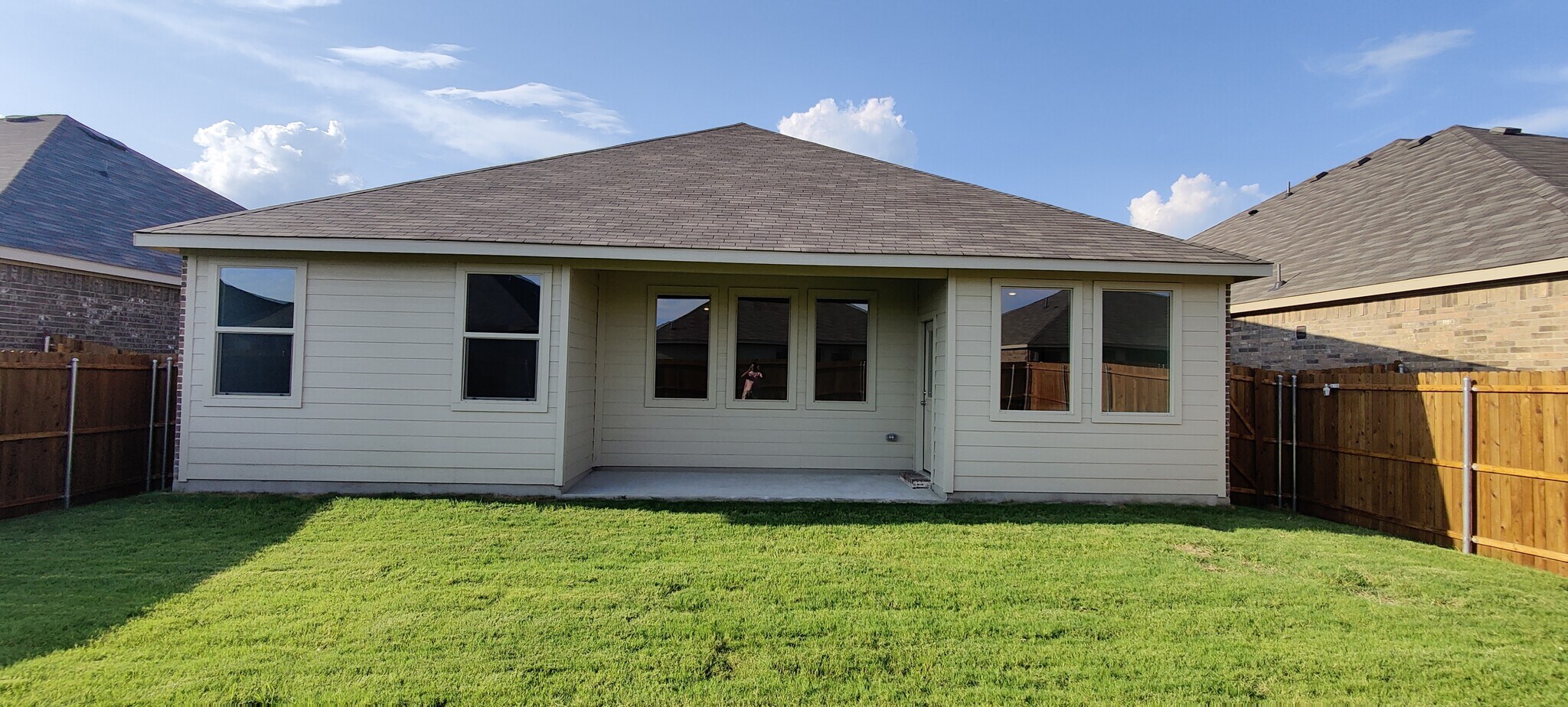 Building Photo - 4812 Sagerun Dr