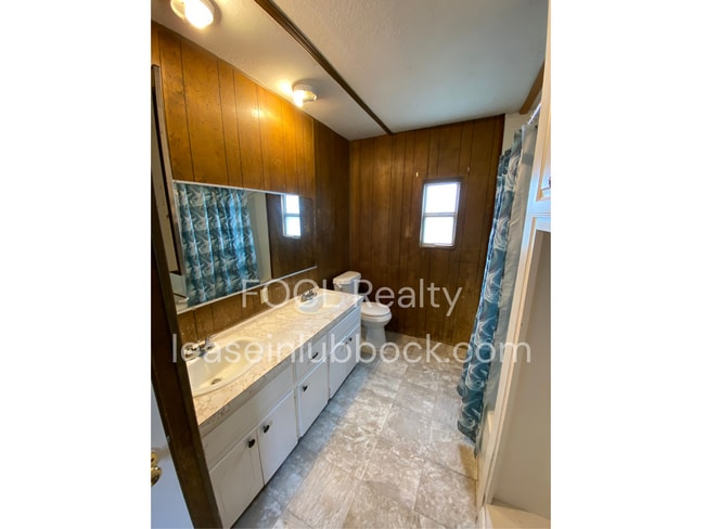 Building Photo - Affordable 2 bed 2 bath Roosevelt ISD; Trailer House