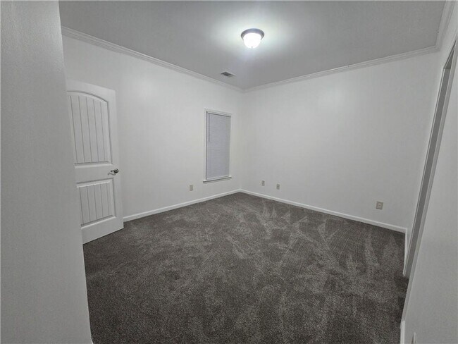 Building Photo - 265 Lily Cove Dr