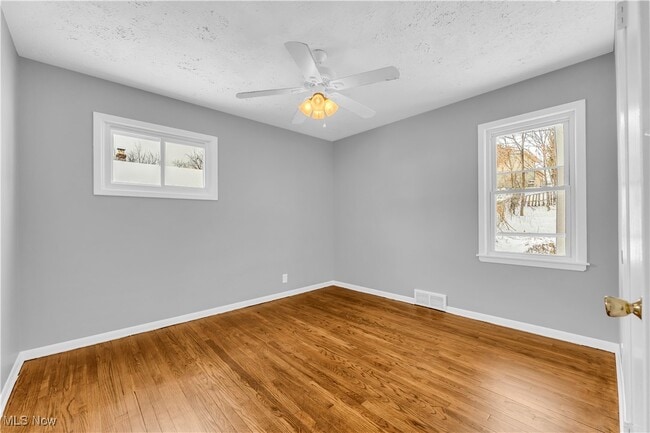 Building Photo - 4852 E 94th St