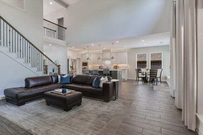 Building Photo - 1509 Lakeside Ranch Rd