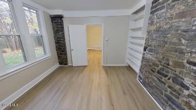 Building Photo - 100 Ryckman Ave