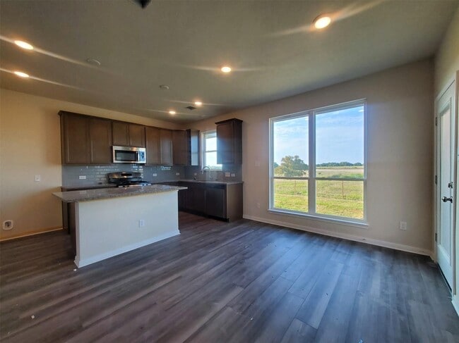 Building Photo - 2054 Muscadine Trail