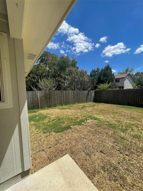 Building Photo - 3826 Westfield Dr