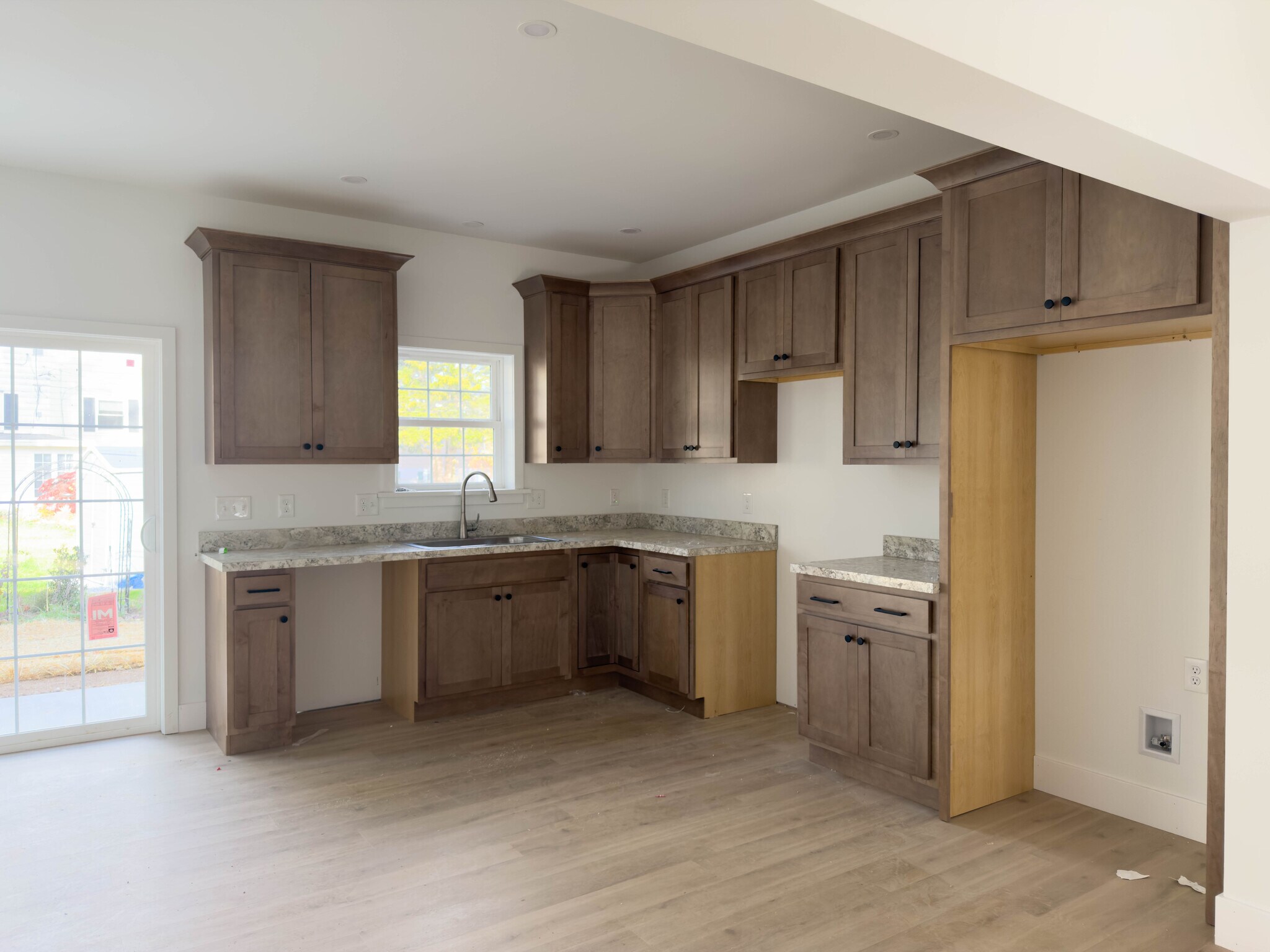 Building Photo - 108 Meadows Bnd