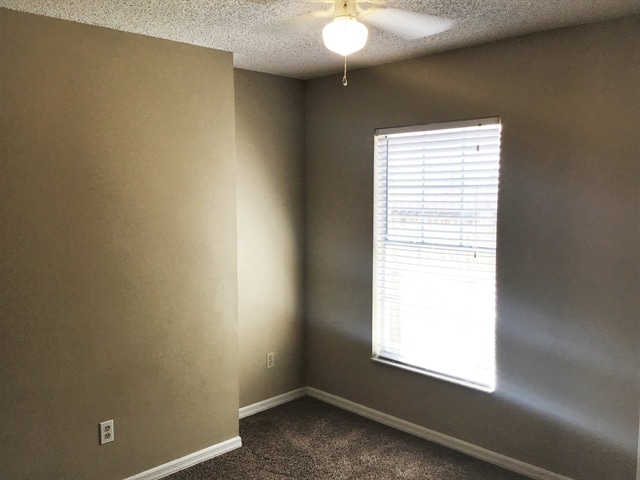 Building Photo - 1428 Abberton Dr