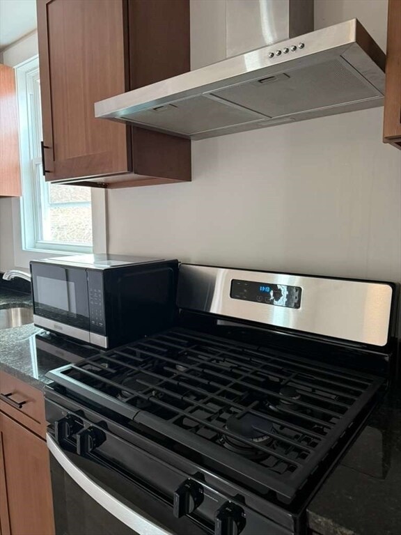 Building Photo - 9 Granville St