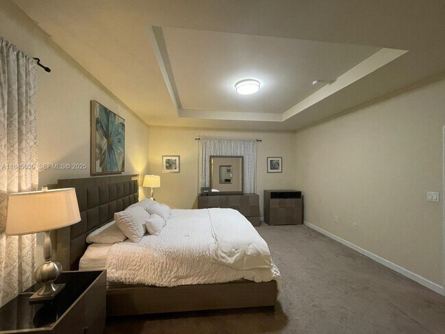 Building Photo - 8878 W 33rd Ave