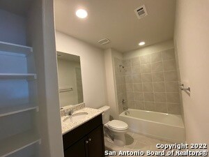 Building Photo - 392 Arbor Hills