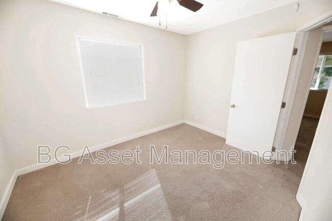 Building Photo - 760 Alhambra Rd