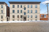 Building Photo - 322 N Boyle Ave