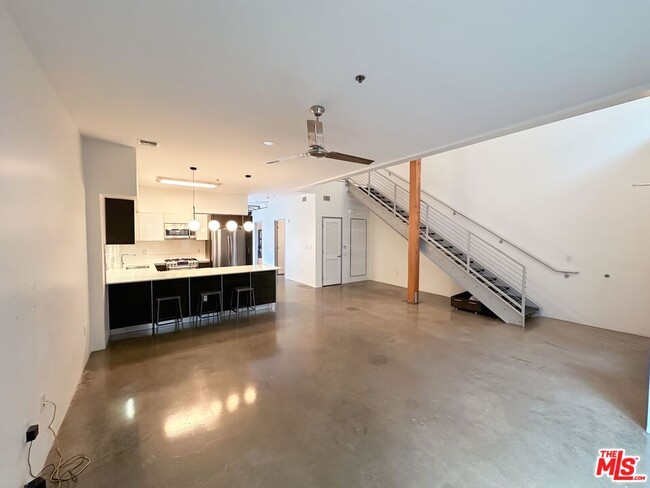 Primary Photo - 11500 Tennessee Ave