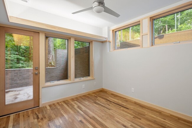 Building Photo - Modern Mountain Oasis