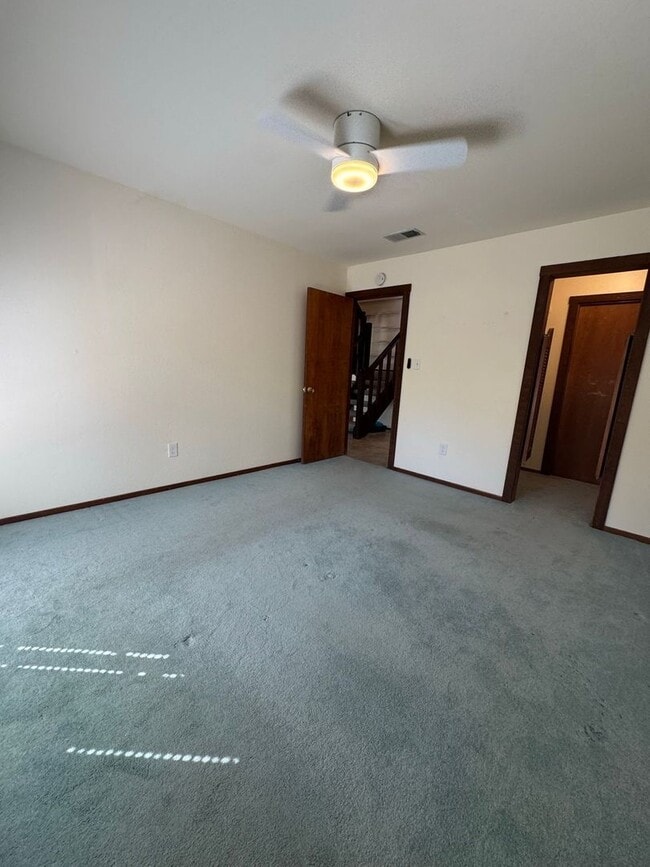Building Photo - 36 Meadow Lakes Dr
