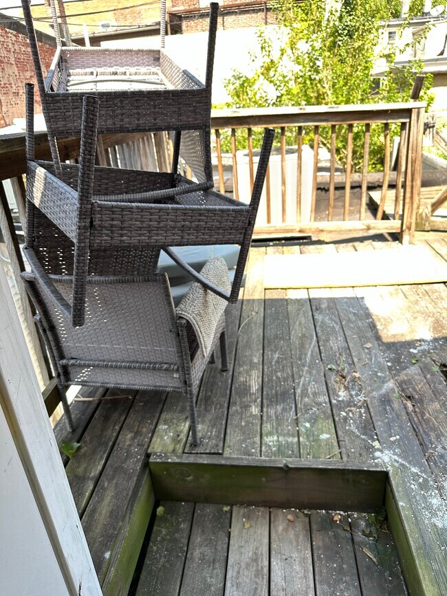 Building Photo - 1742 E Lombard St