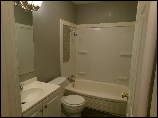 Building Photo - 7018 Fairfield Dr