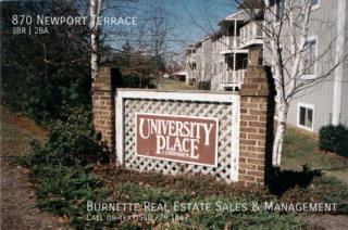 Building Photo - 870 Newport Terrace