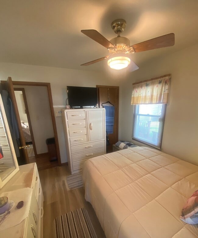 Building Photo - 23 W 143rd St