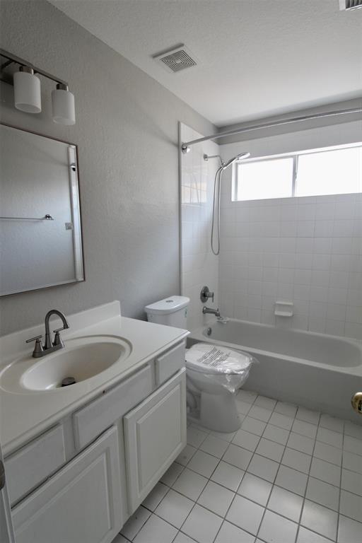 Building Photo - 22110 Blossom Meadow Ct