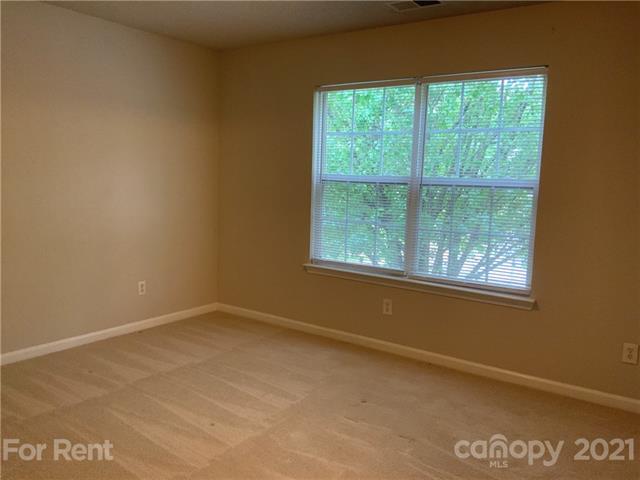 Building Photo - 3421 Nevin Brook Rd