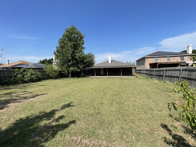 Building Photo - 5619 Swan Lake Dr