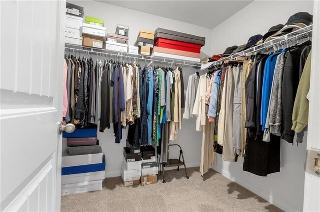 Building Photo - 9913 Stretford Rd