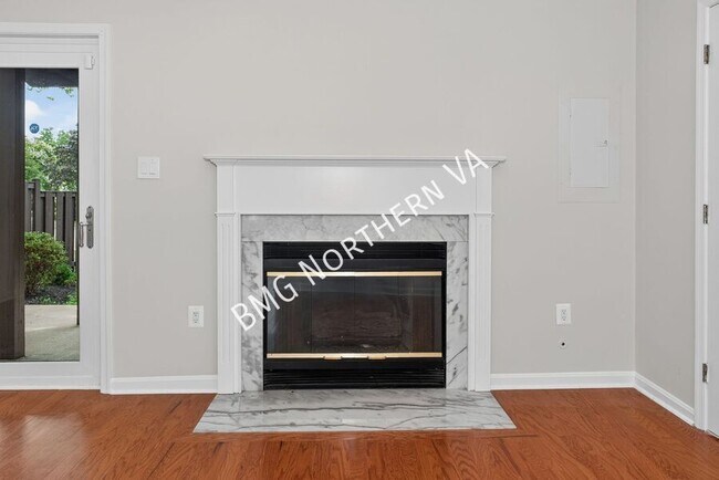 Building Photo - 6001 Keble Dr