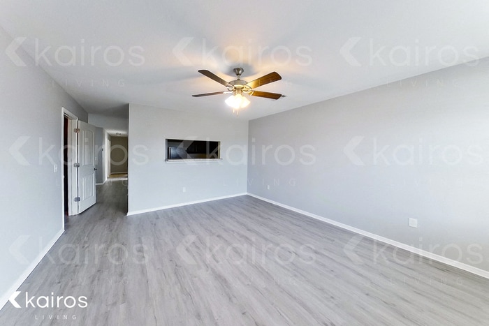 Building Photo - 3900 Thomas St