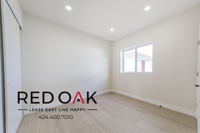 Building Photo - 5320 Cartwright Ave