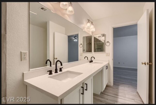 Building Photo - 10354 Spider Rock Ave