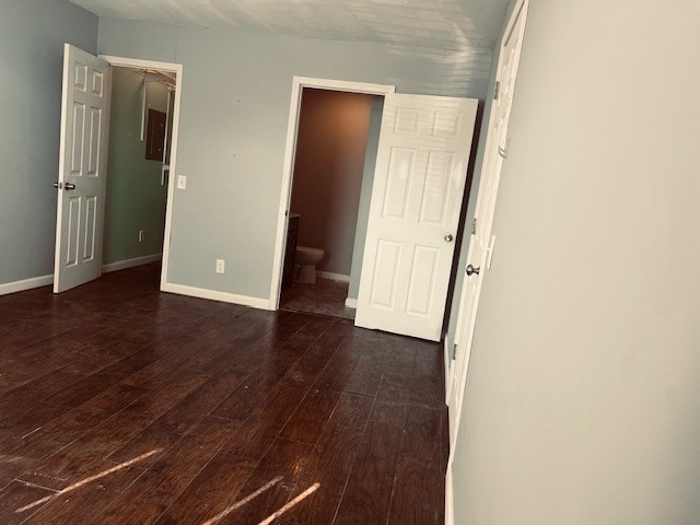 Building Photo - 215 Dee St