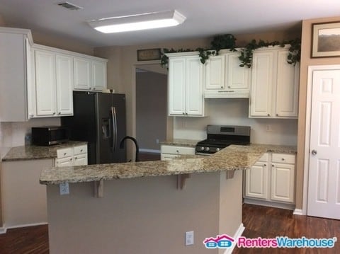 Building Photo - 3939 Berwick Farm Dr