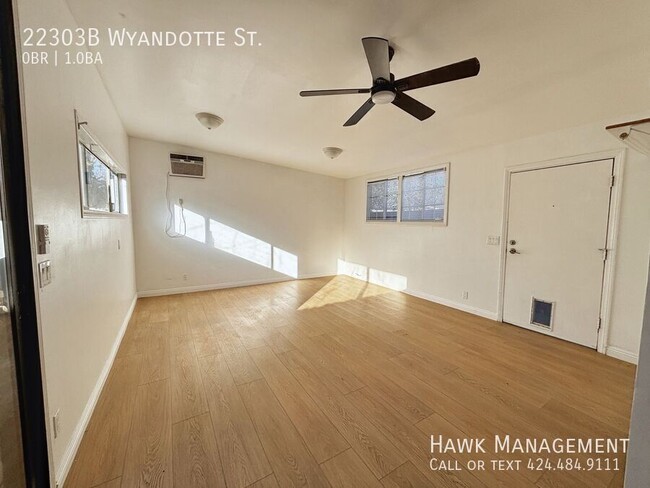 Building Photo - 22303 Wyandotte St