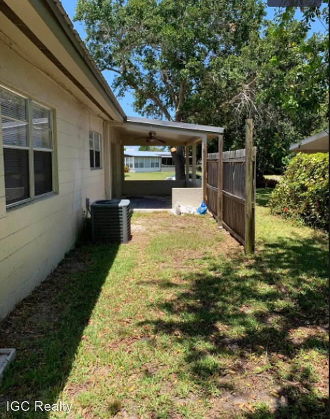 Building Photo - 3 br, 2 bath House - 907 Espanola Way