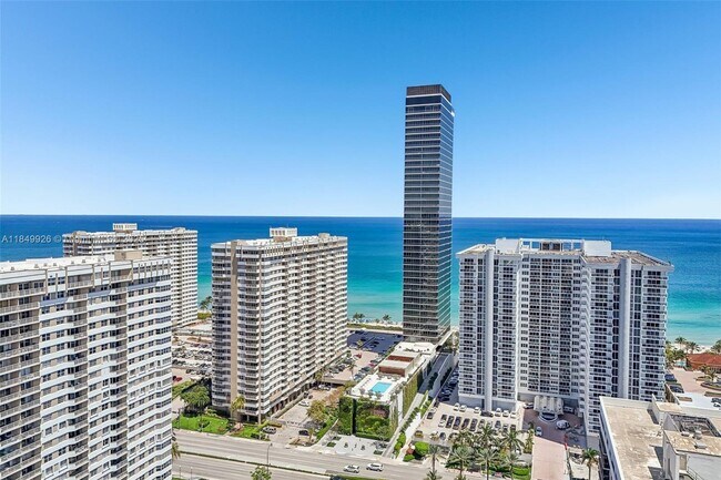 Building Photo - 2000 S Ocean Dr