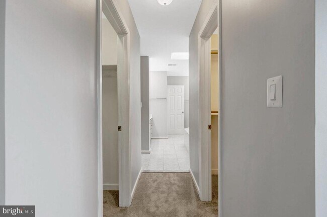 Building Photo - 26161 Rachel Hill Dr
