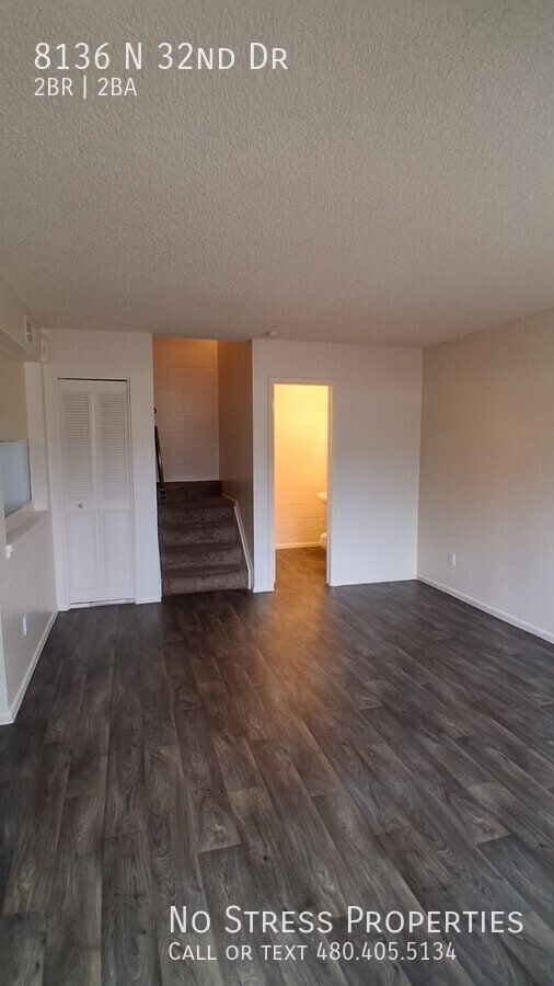 Building Photo - 8136 N 32nd Dr