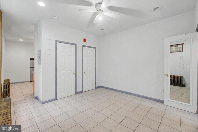 Building Photo - 1425 Jackson St