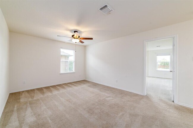 Building Photo - 321 Tordesillas Dr