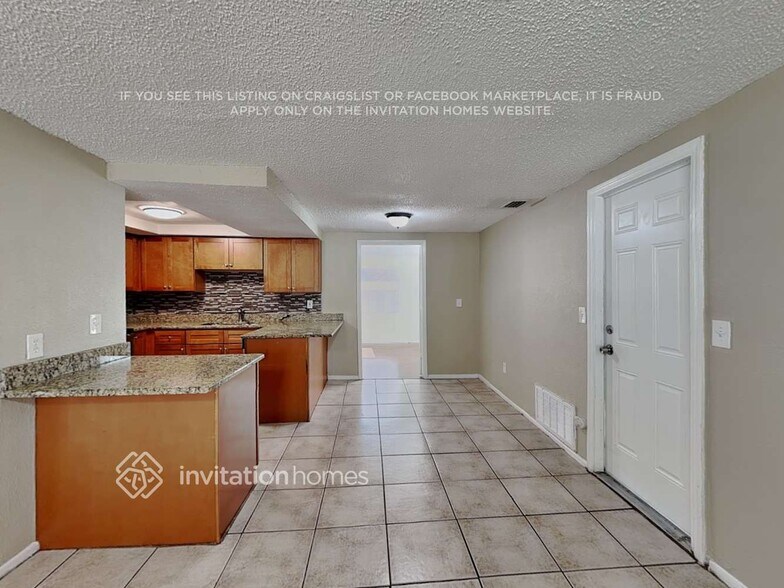 Building Photo - 1104 Idlebriar Way