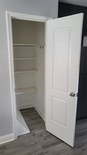Kitchen Pantry - 2908 N Sayre Ave