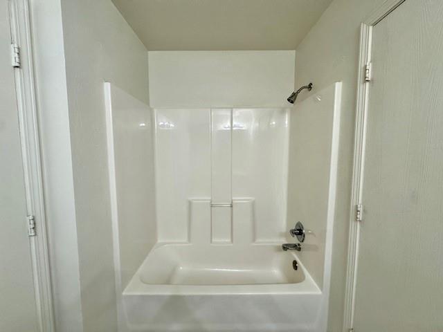 Building Photo - 2500 Flame Lily Rd