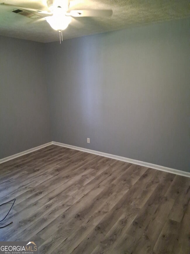 Building Photo - 14 Brannan St