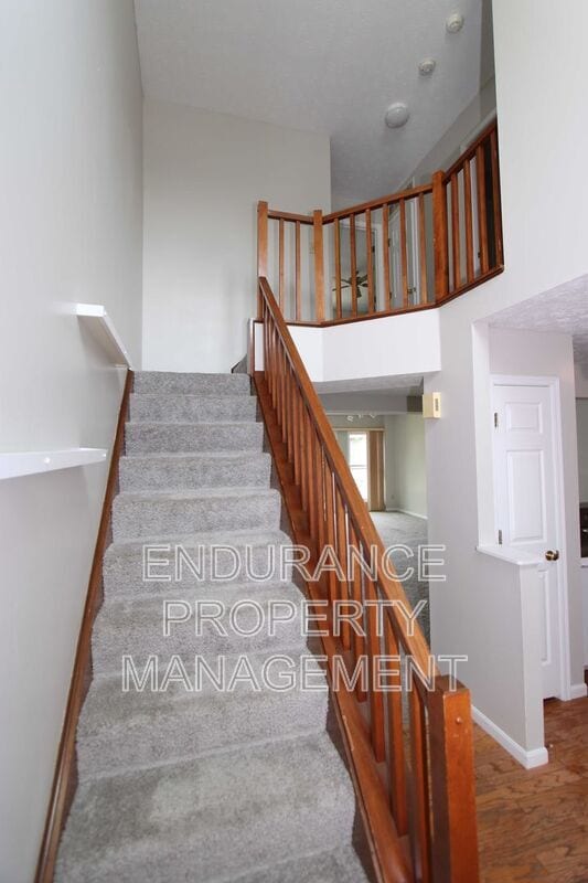 Building Photo - 482 Madeira Ct