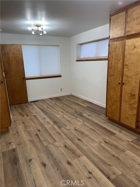 Building Photo - 956 Teakwood Dr