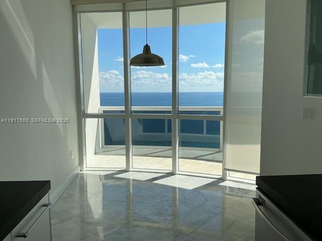 Building Photo - 18201 Collins Ave